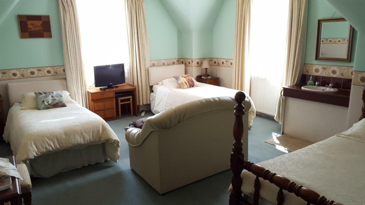 Strathcona Guesthouse Perth Esterno foto